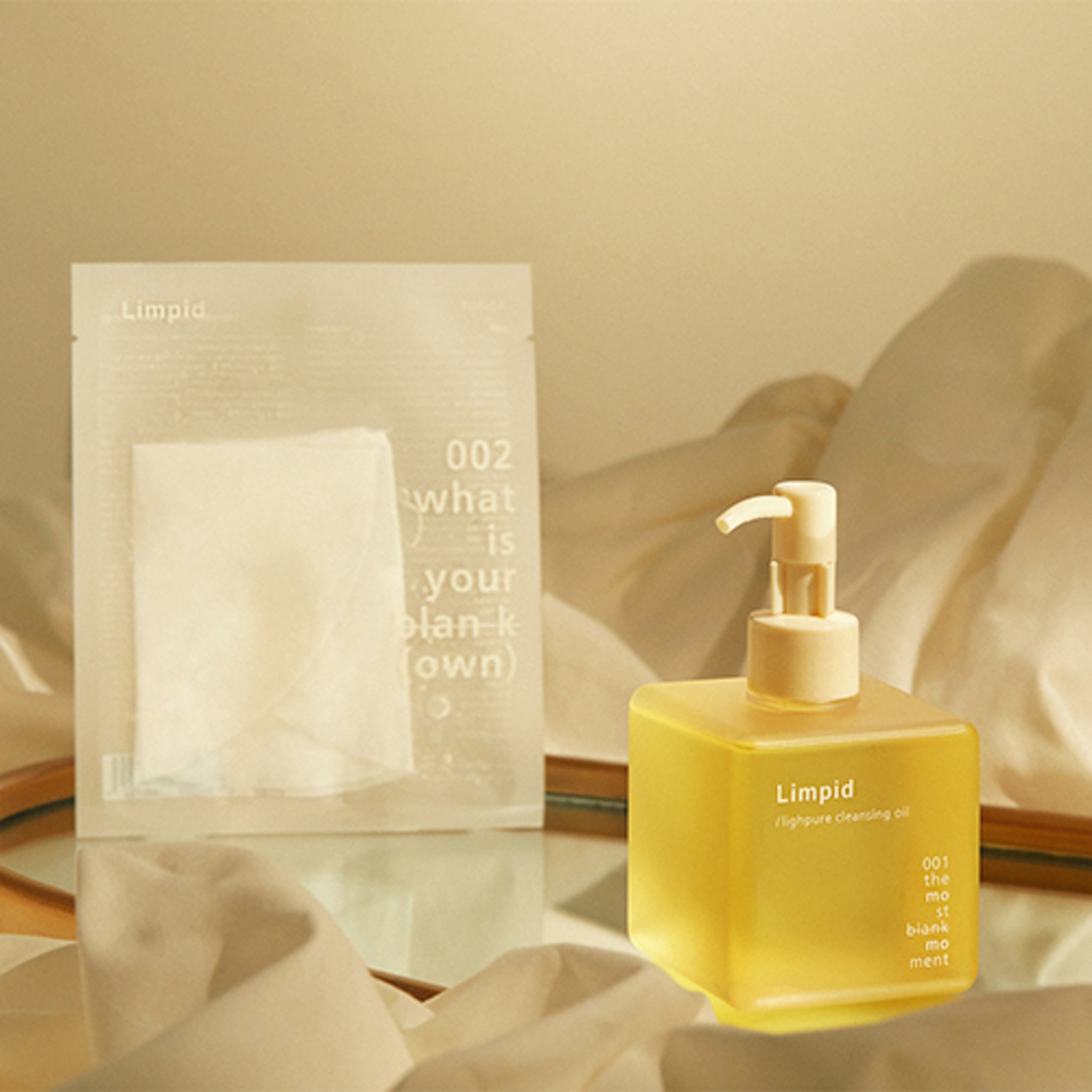 Momo Cosmetics Limped Lipure Cleansing Oil 250ml + Momo Lipid Moistening Mask Pack - Image 2