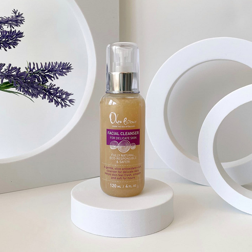Olea Essence Facial Cleanser for Delicate Skin - Image 4
