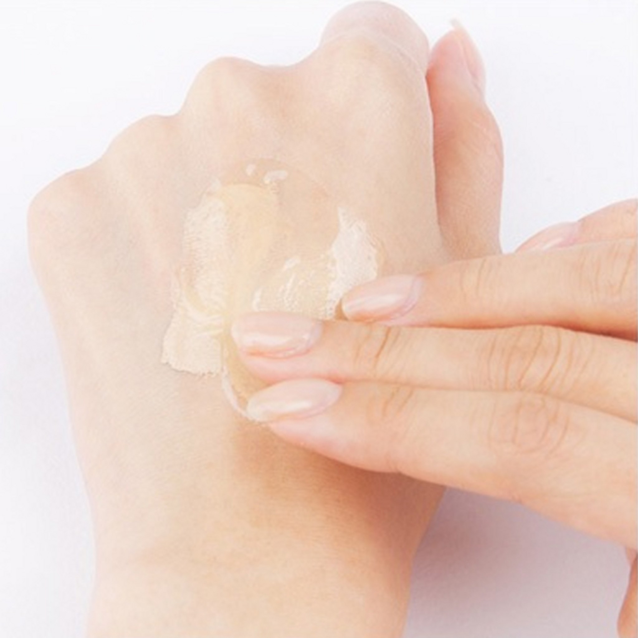 Innisfree Green Tea Balancing Cleansing Oil - Image 4