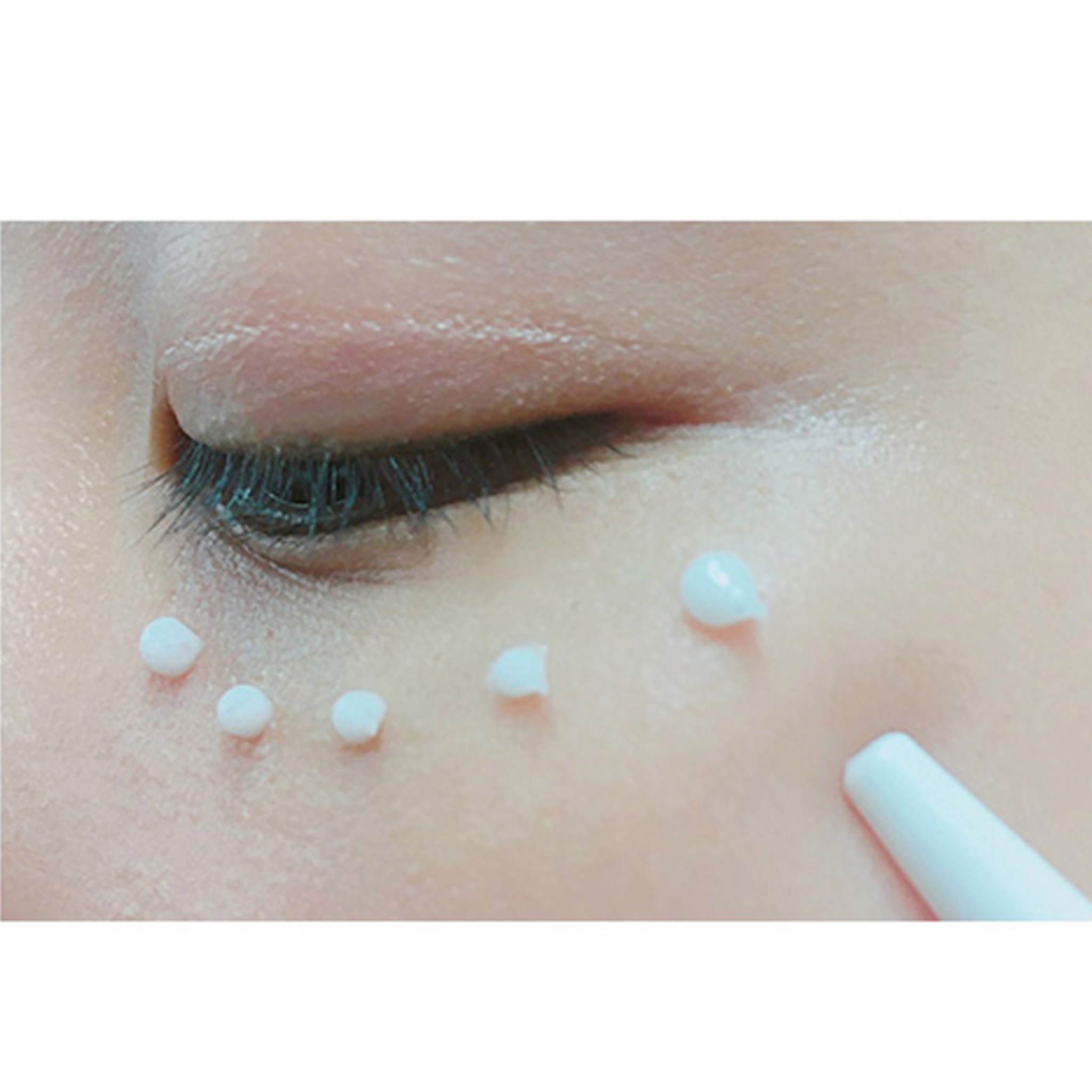 Isoi Eye Wrinkle Freeze Lightening Eye Cream 20ml + 6 trial kits - Image 4