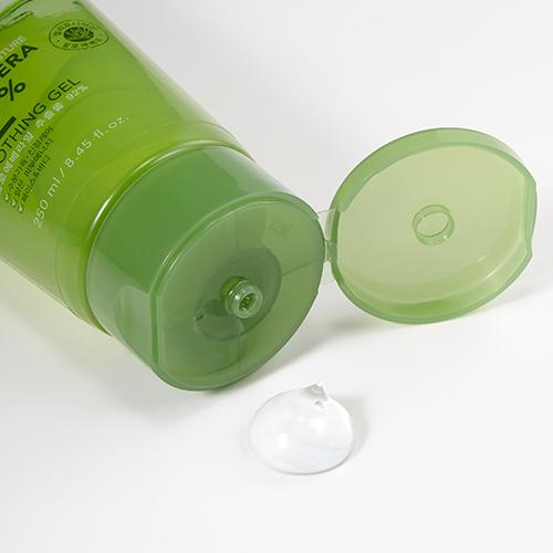 Soothing & Moisture Aloe Vera 92% Soothing Gel (Tube) - Image 2