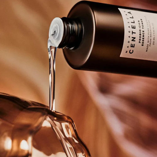 Madagascar Centella Probio-Cica Essence Toner - Image 4